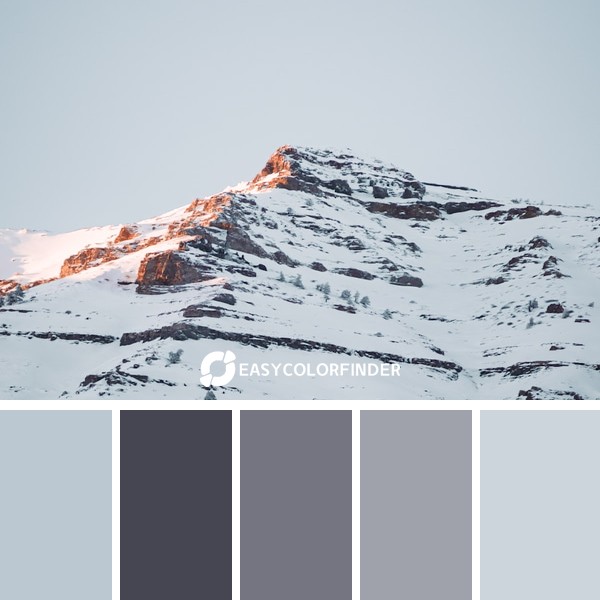 snow covermountain during daytime